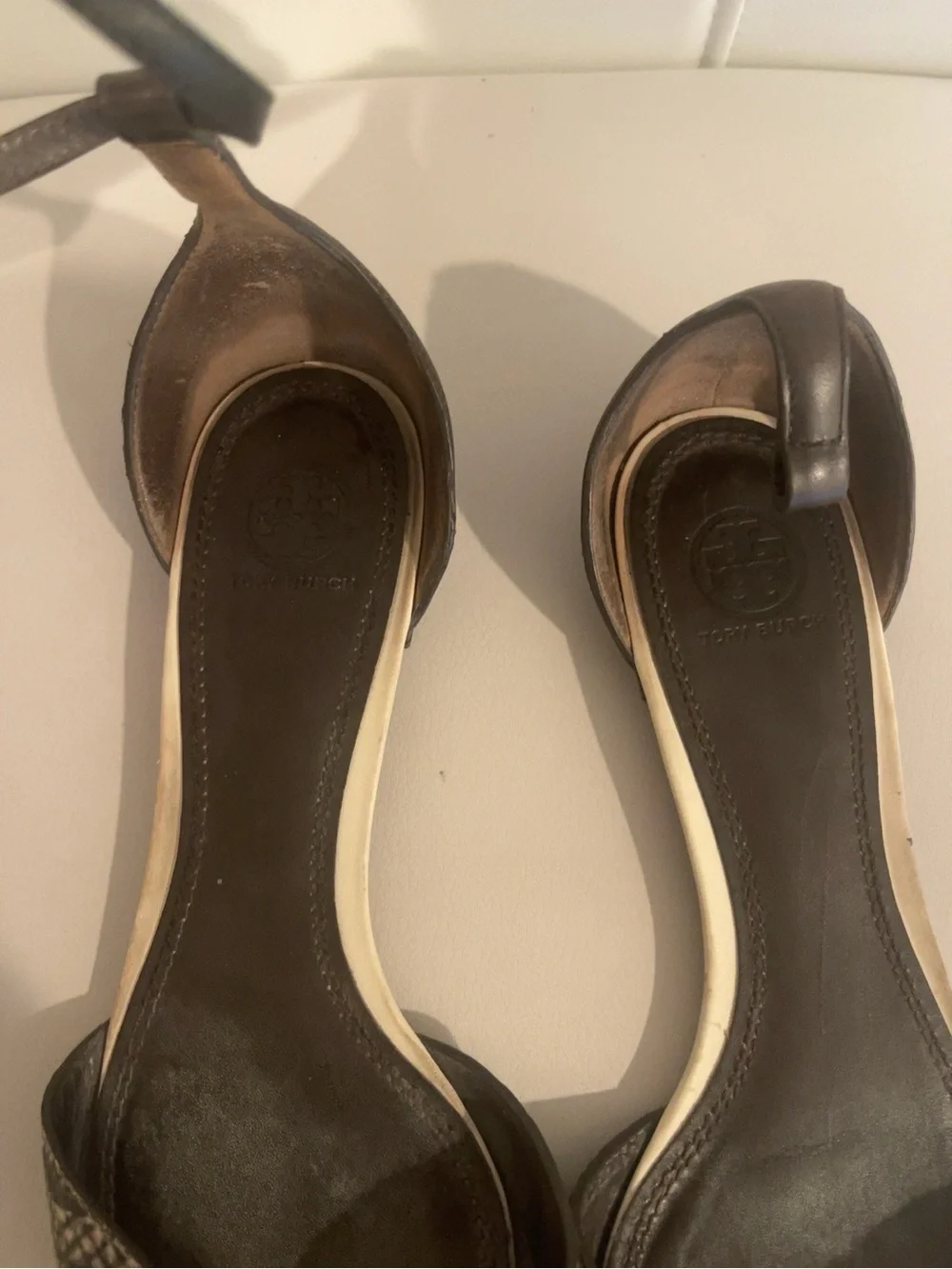 Tory Burch Snakeskin Pointed D’Orsay Flats Black Ivory Size 10 AS IS